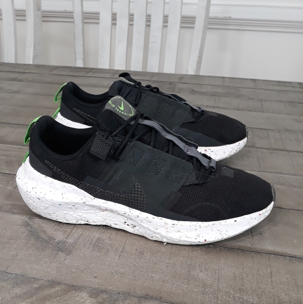 Nike Black and Green Men's Shoes